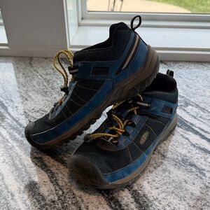 Keen Kids Hiking Shoes